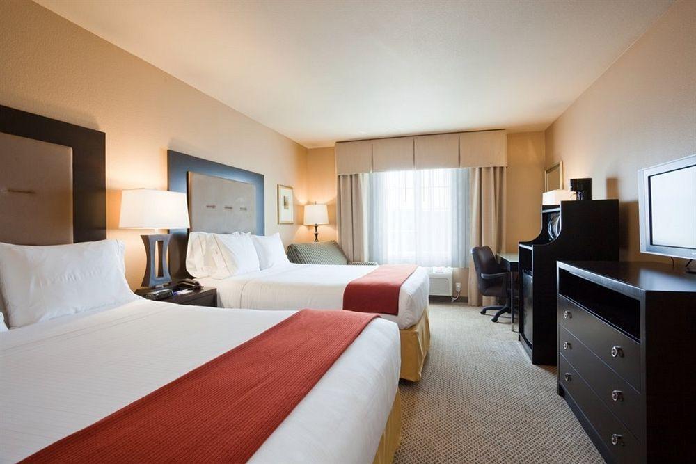 Holiday Inn Express Hotels & Suites Cuero By Ihg Luaran gambar